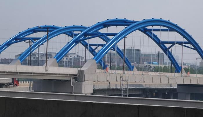 puente de armadura de acero