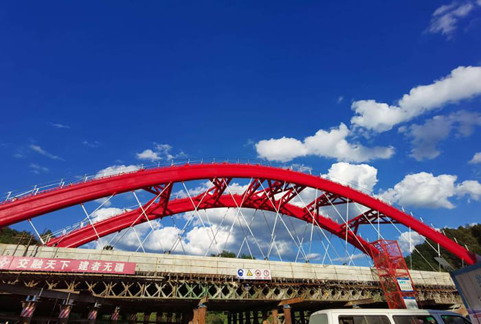 puentes de acero prefabricados